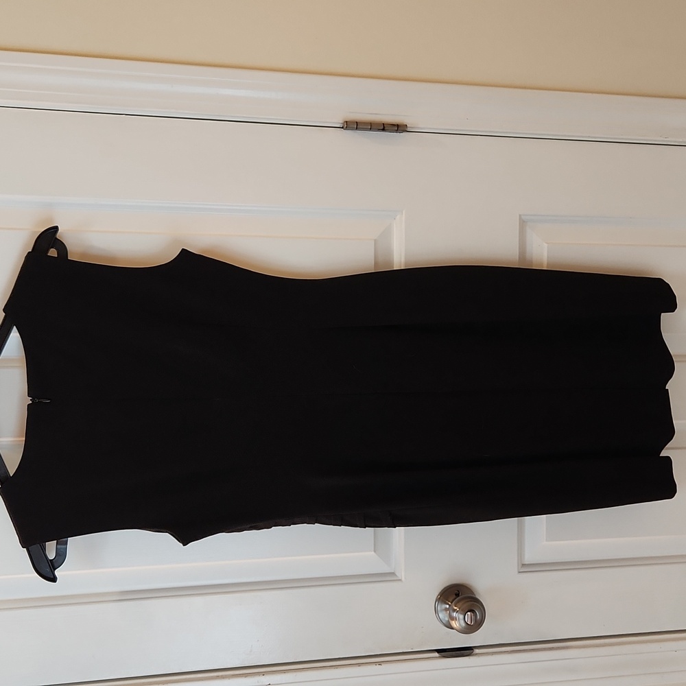 Calvin Klein Size 4 Black Dress - Picture 3 of 4